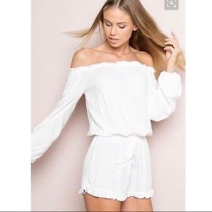 RARE Off Shoulder White Brandy Melville Romper ✨
